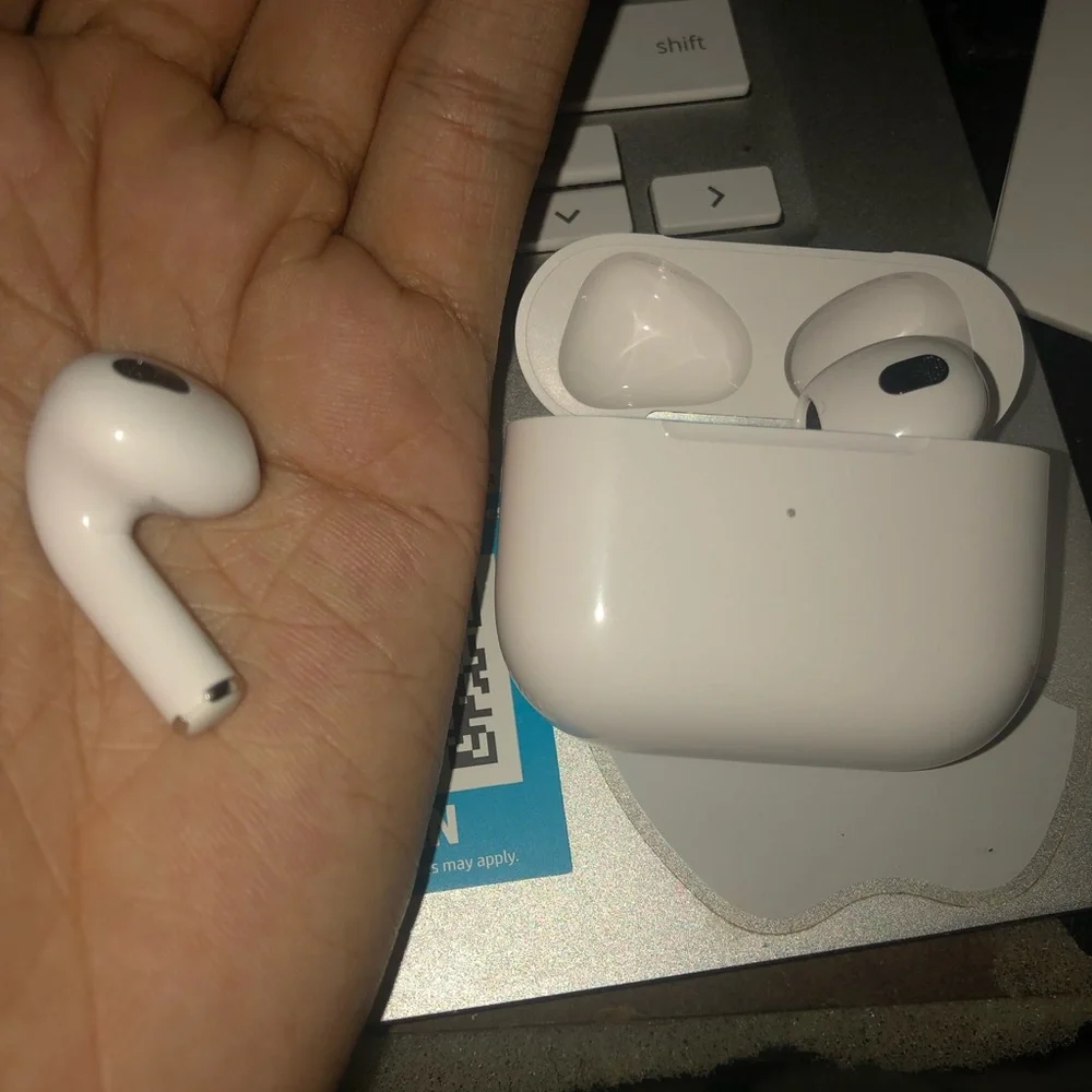 Apple White AirPods Pro Wireless Headset